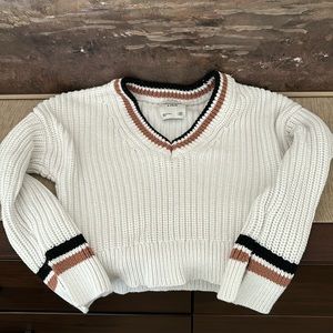 Cropped Abercrombie sweater